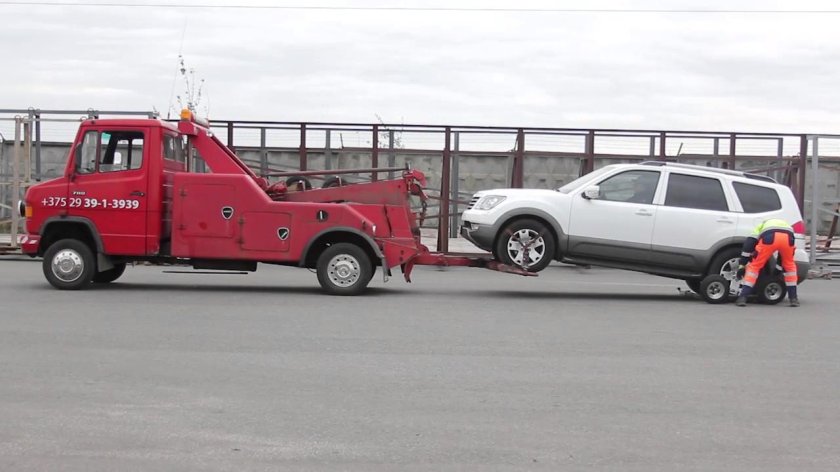 Ивеко Дейли эвакуатор частичной погрузки