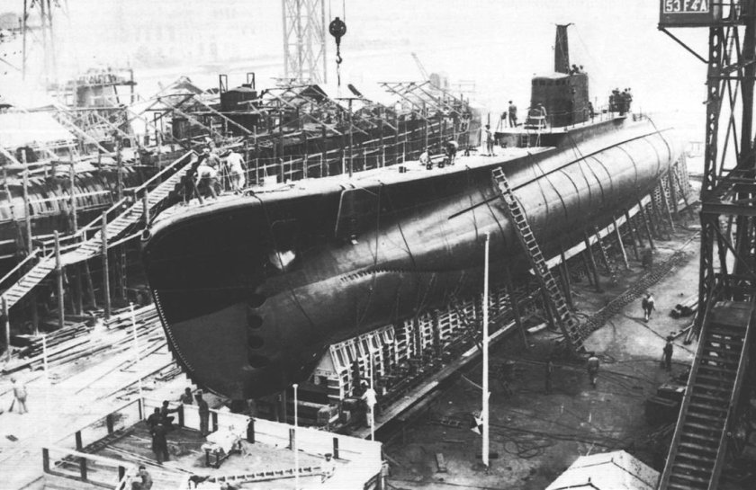 Ammiraglio Saint bon