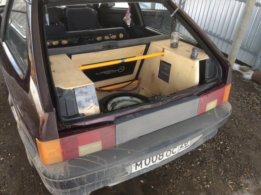 Lada (ВАЗ) 2113 багажник
