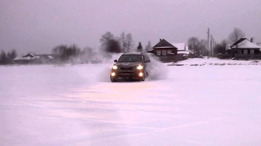 Машина во льду ф