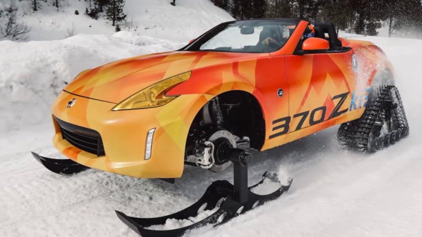 Nissan 370z на гусеницах