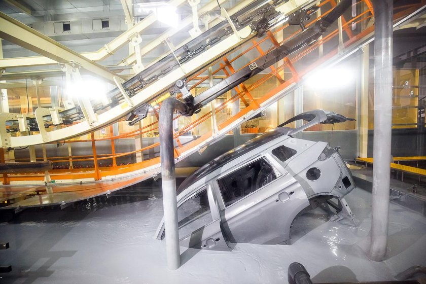 Оцинковка кузова на Geely Atlas про