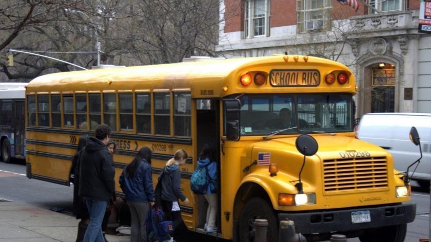 Школьный автобус США