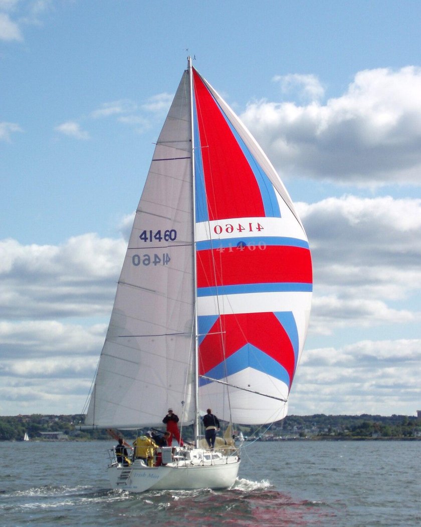 Стаксель Генуя