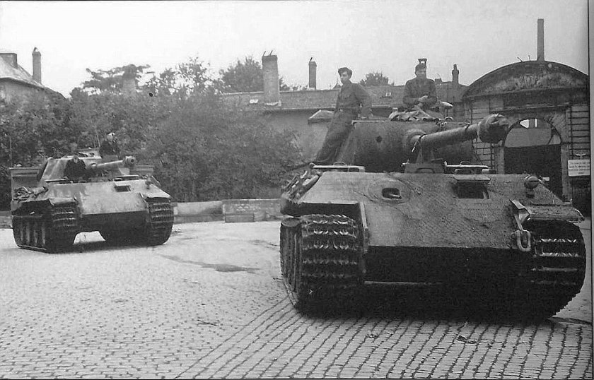 PZ 5 Panther Ausf a