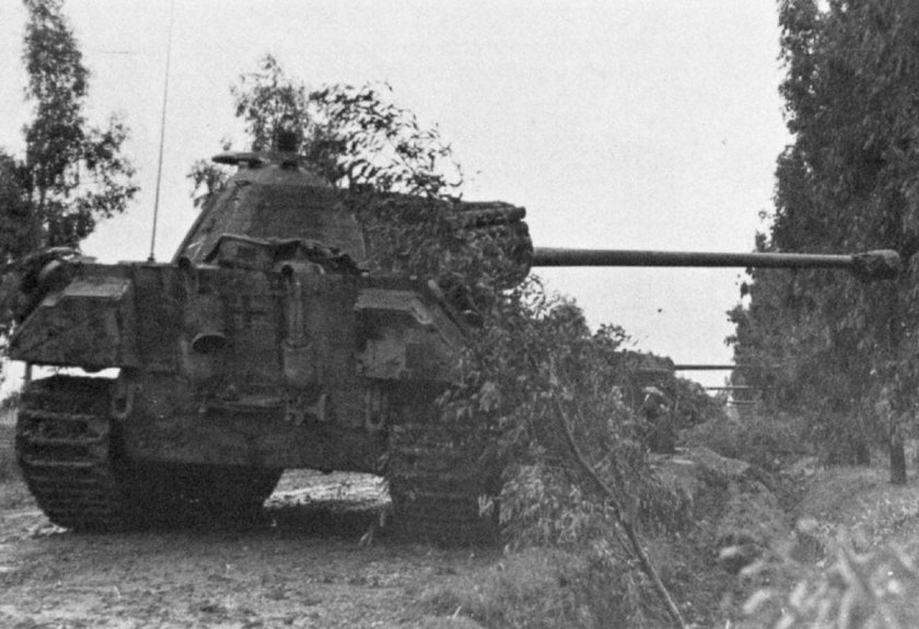 Panzer v пантера Ausf. G 1944