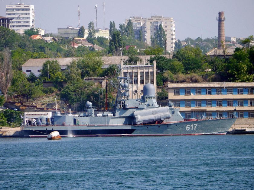 Тверь Мираж корабль