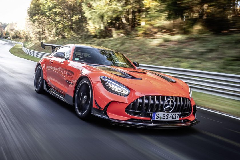 Мерседес АМГ ГТ