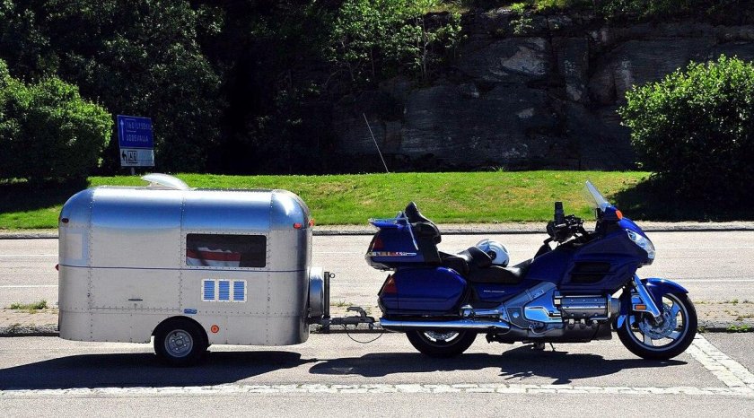 Honda Goldwing 1800 с прицепом