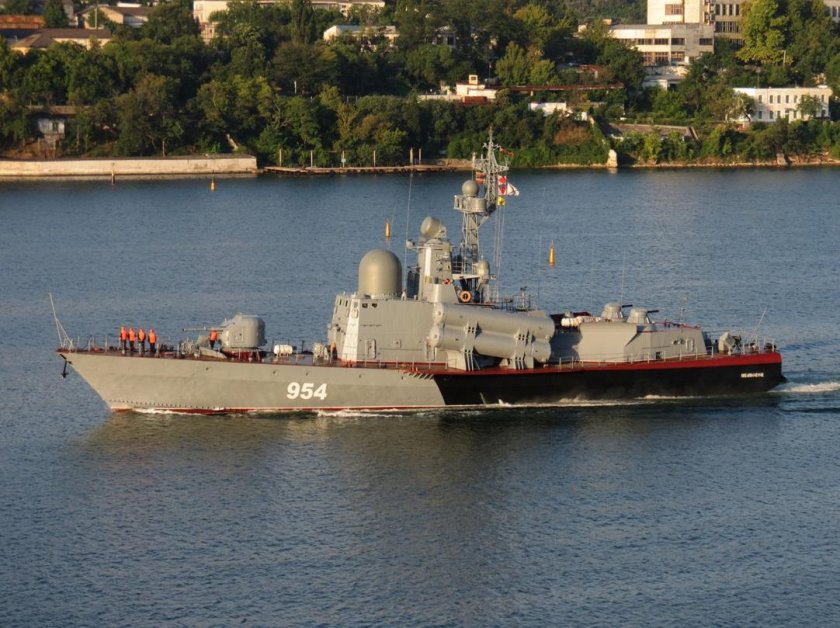 Ракетный катер Ивановец проект 1241