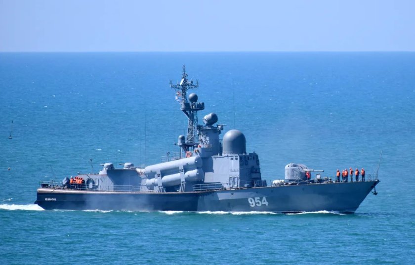 Ракетно-артиллерийские катера проекта 12300 «Скорпион»