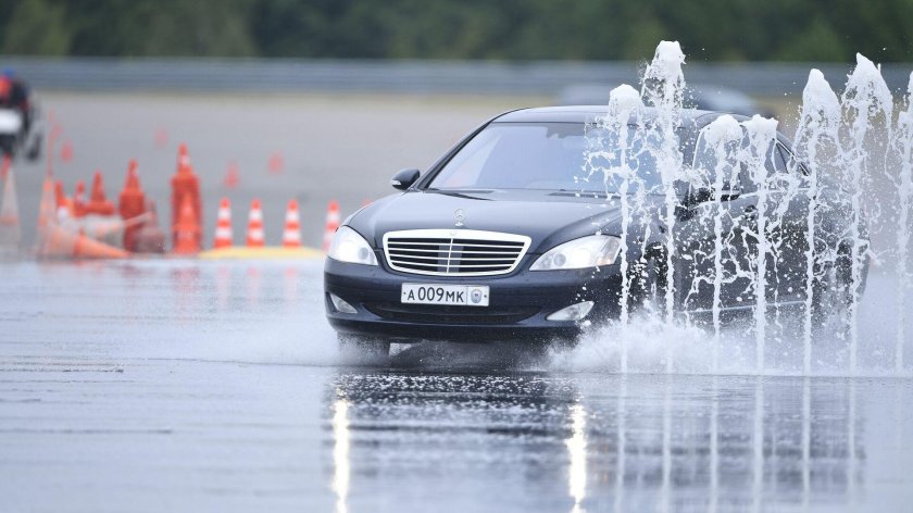 Полигон ФСО контраварийное вождение