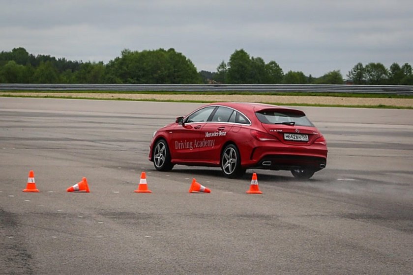 Контраварийное вождение