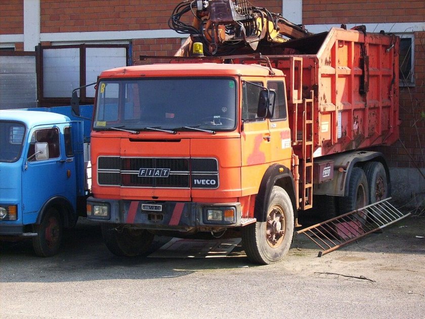 Ивеко магирус самосвал 1980