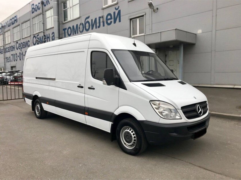 Mercedes-Benz Sprinter 2013