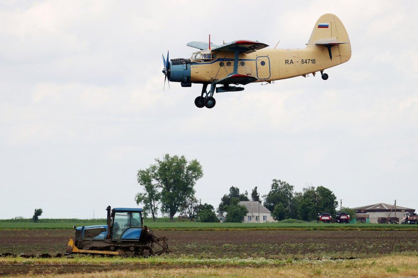 Самолет кукурузник