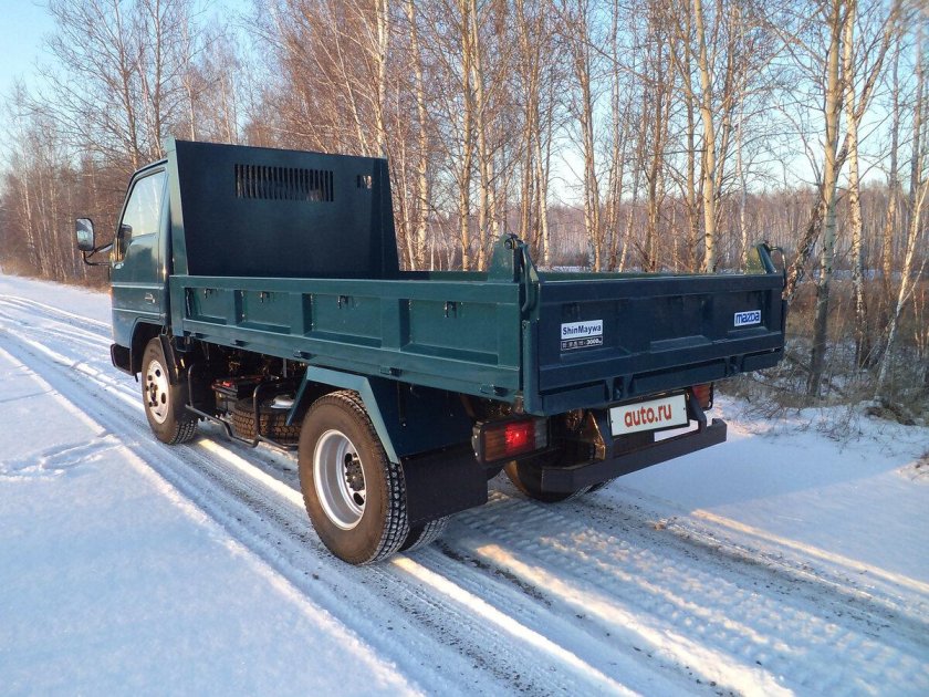 Мазда Титан с кузовом 5 метров
