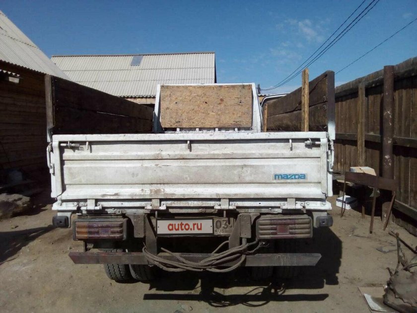 Фаркоп на мазду Титан