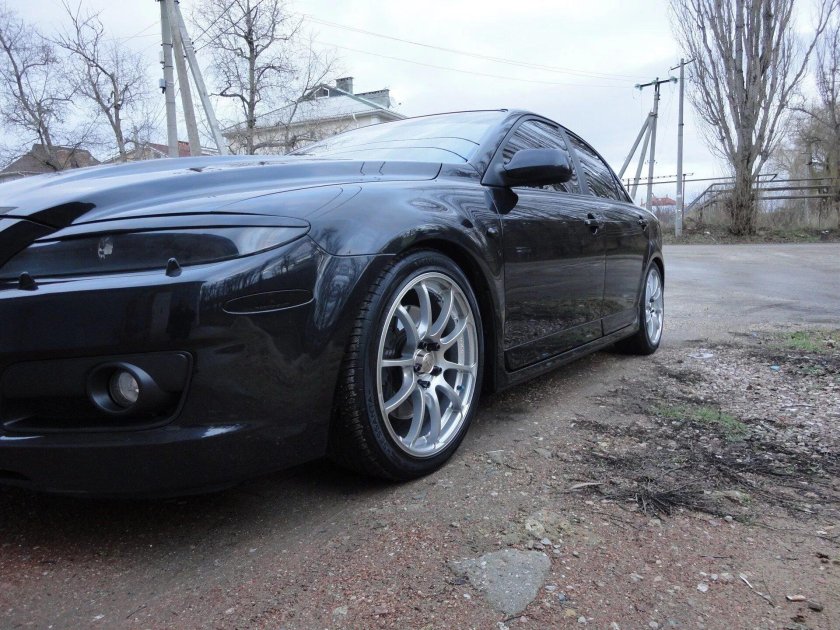 Advan RS на Mazda 6 2008