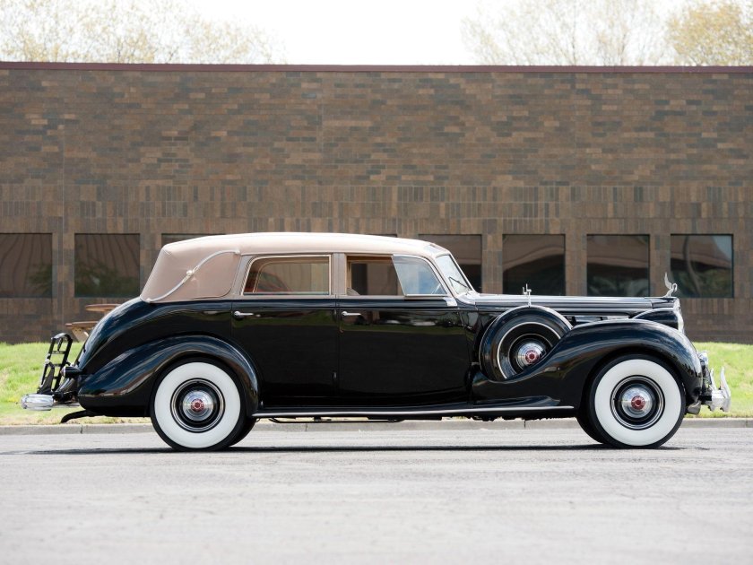 Паккард 1938 Twelve