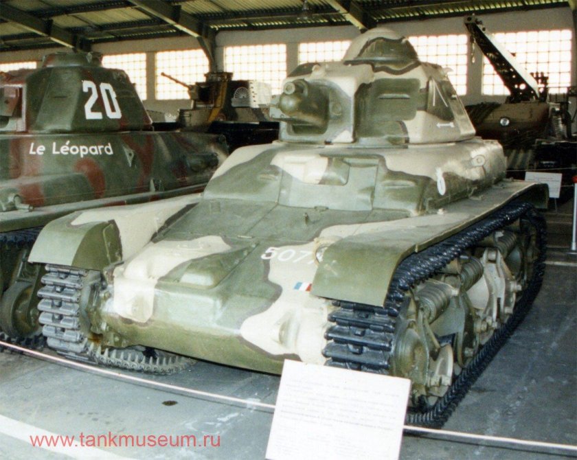 Renault r35 танк