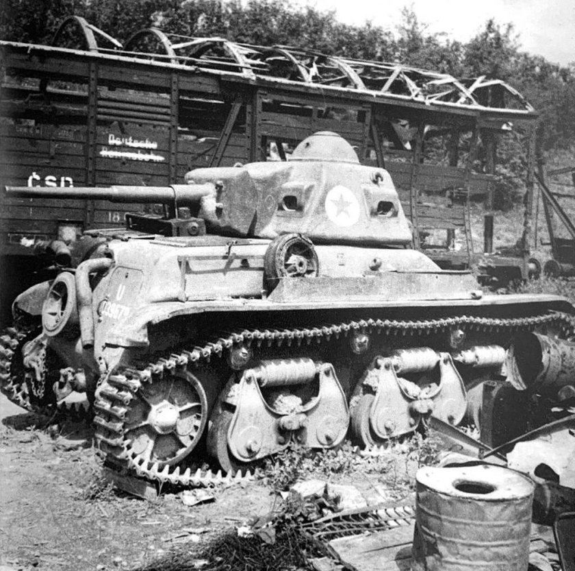 Renault r35 captured