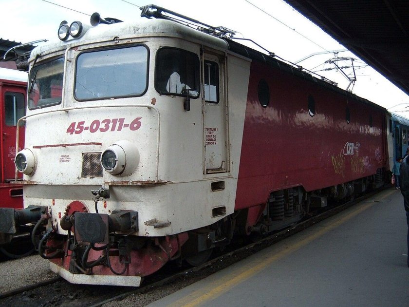 Электровоз CFR 41(141)