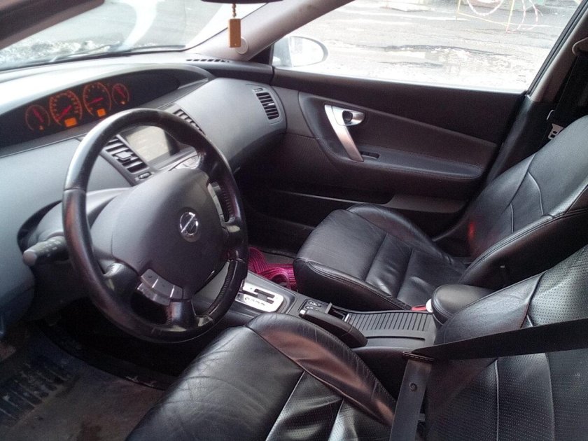 Сиденья Nissan primera p12