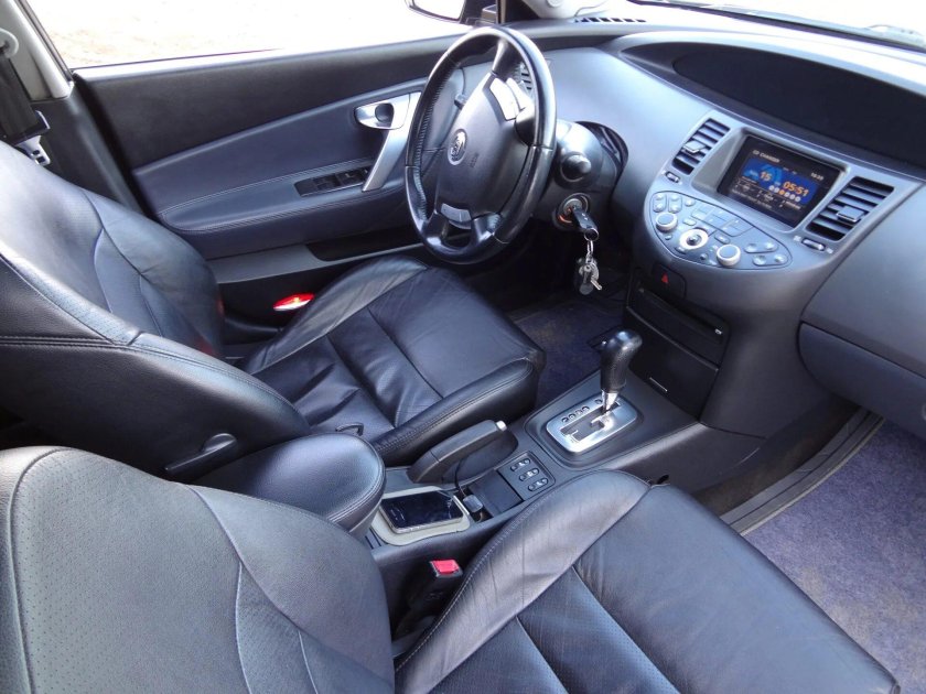 Nissan primera 2003 салон