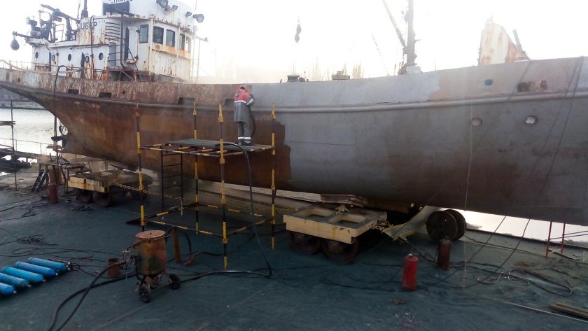 Мариупольский судоремонтный завод