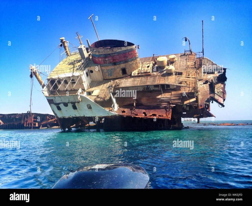 Остров тиран затонувший корабль