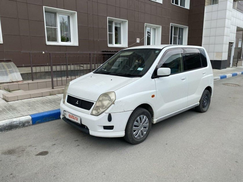 Митсубиси Мираж Динго 1999