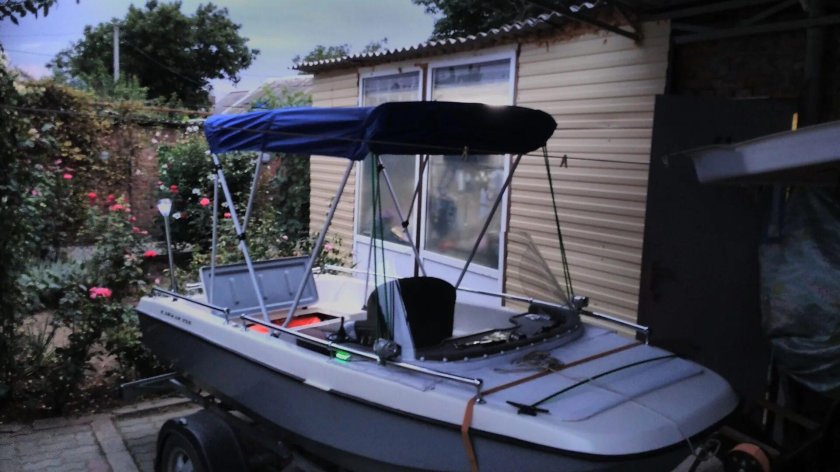 Ходовой тент на Кайман 300