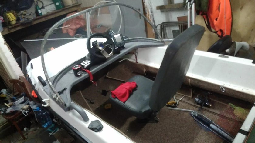 Кайман 300 стеклопластиковая лодка Дистанционное управление