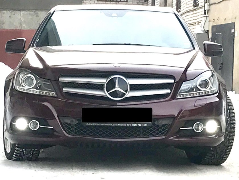 W204 Mercedes дорест