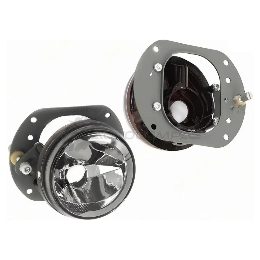 A2048202156 фара противотуманная правая