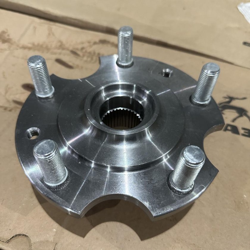 Ступица передняя 23107-3103013