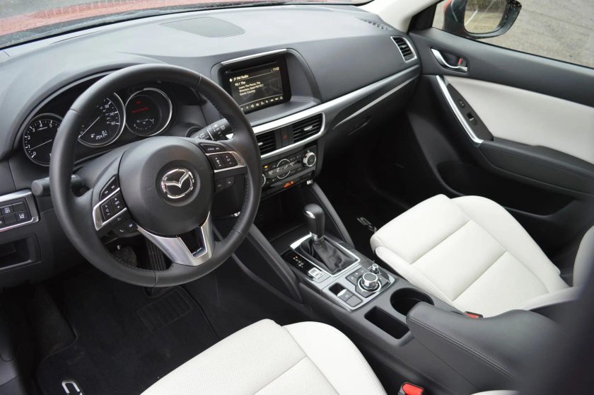 Mazda CX 5 2016 салон