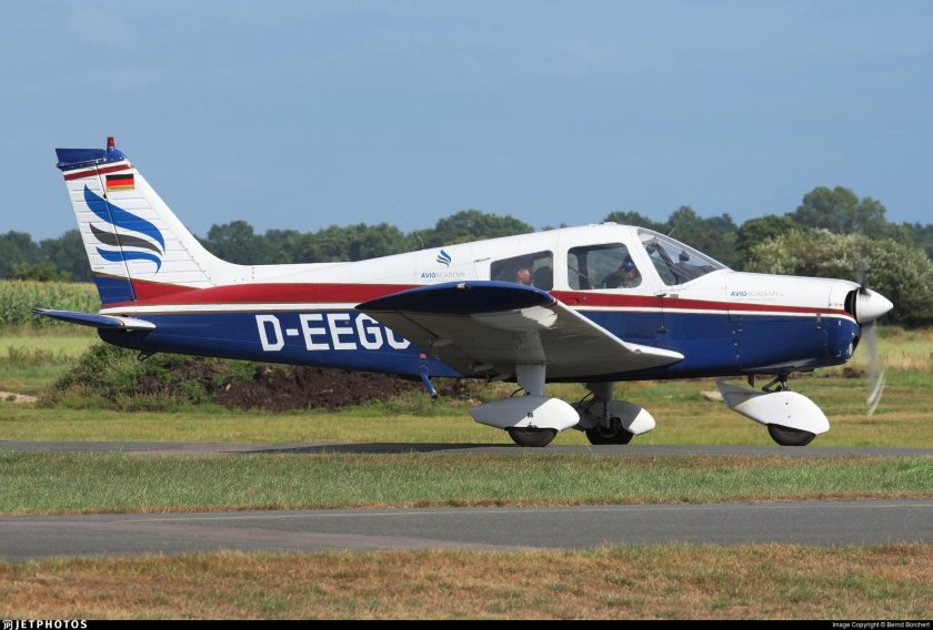 Piper pa28-140
