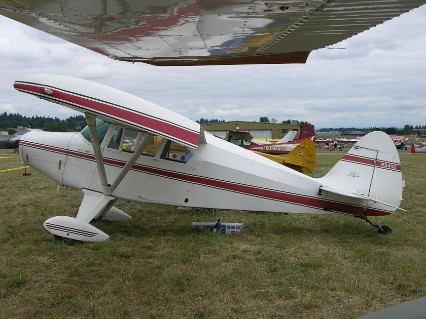 Piper pa-12 super Cruiser