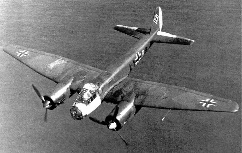 Самолёт Люфтваффе Юнкерс-88