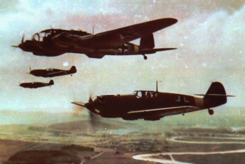 Хейнкель 111 бомбардировщик