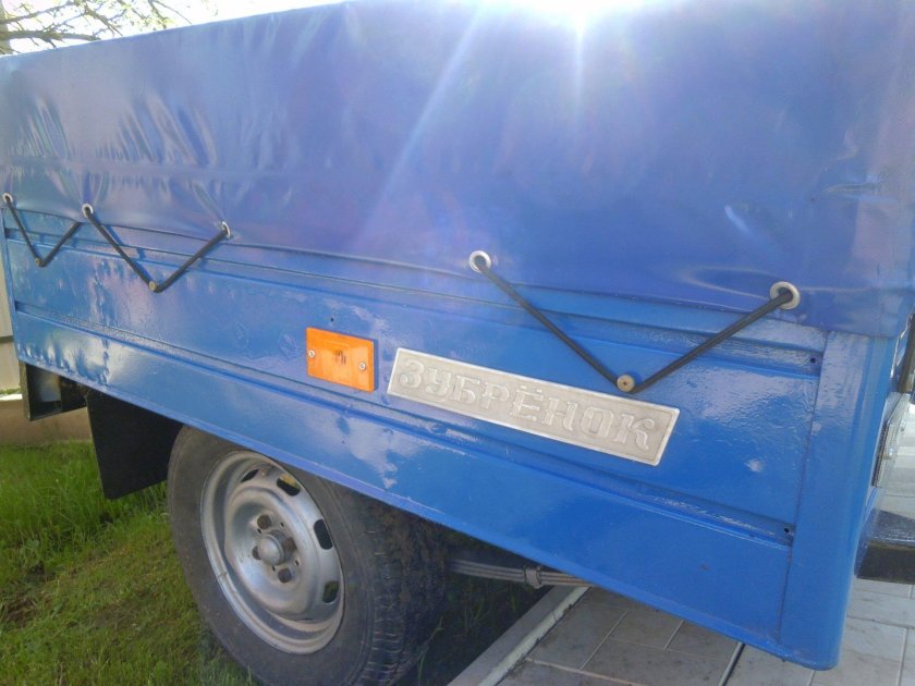 Прицеп зубрёнок 81144