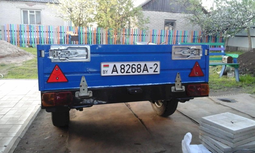 Прицеп МАЗ 8114