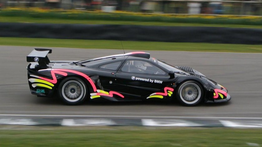 MCLAREN f1 GTR Longtail