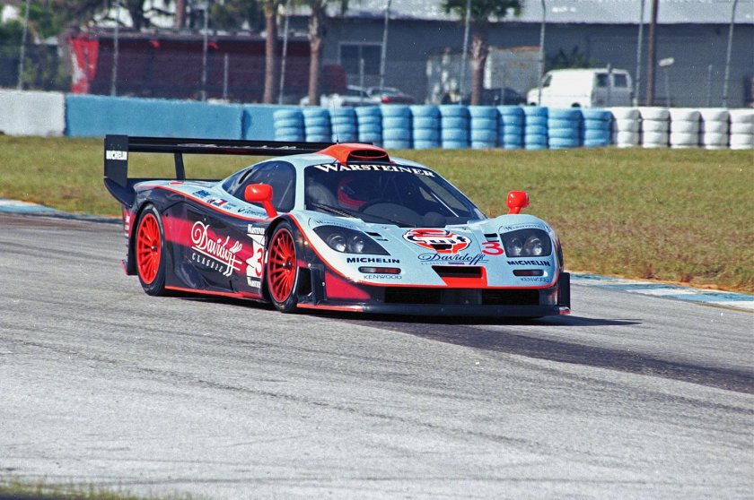 MCLAREN f1 GTR Longtail