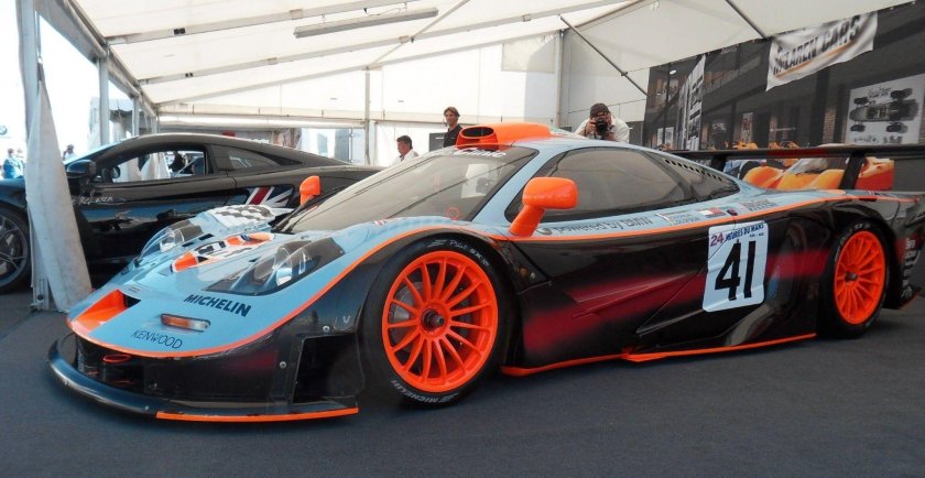 MCLAREN f1 gt Longtail 1997