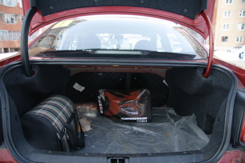 Пежо 206 багажник