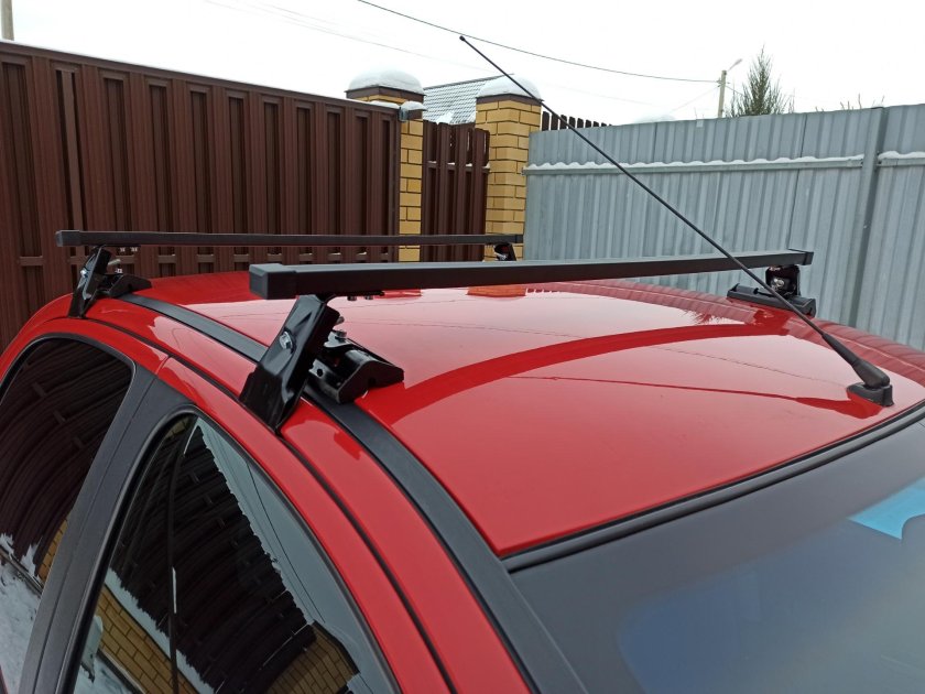 Багажник на крышу Пежо 206