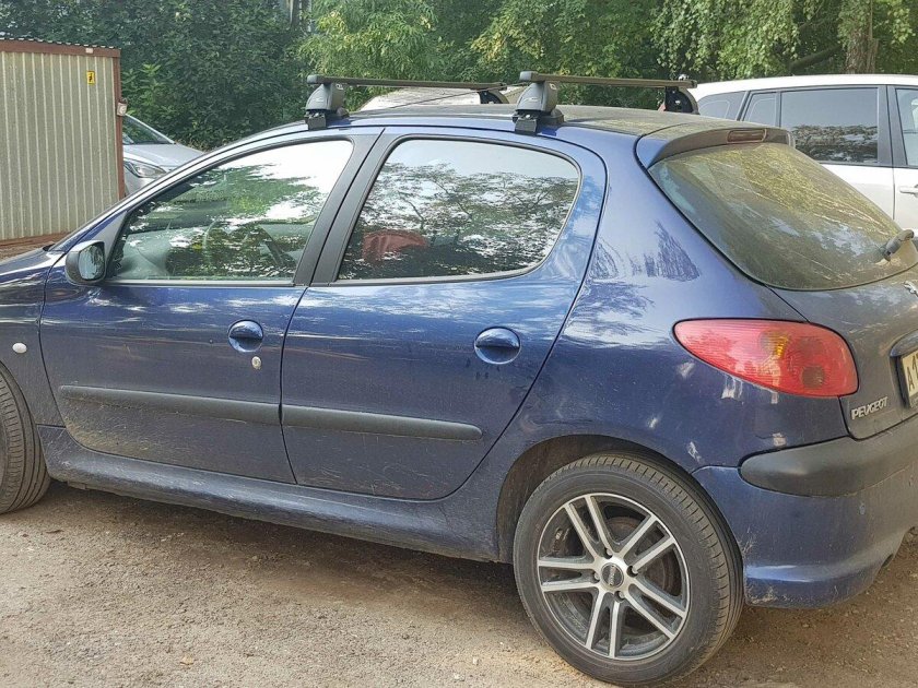 Багажник на крышу Пежо 206